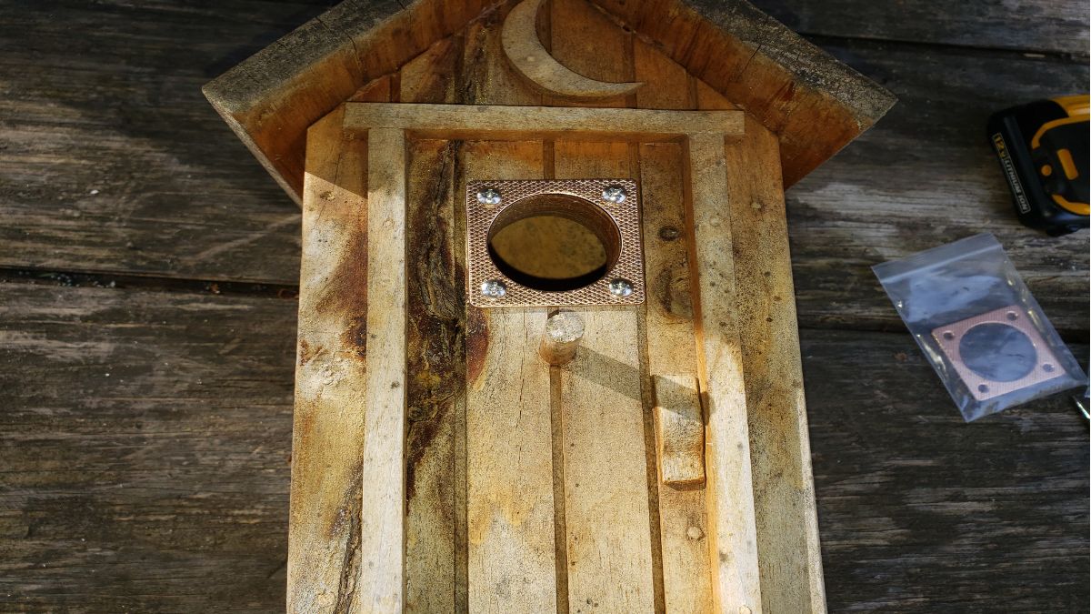 How to Make a Birdhouse Squirrel Proof
